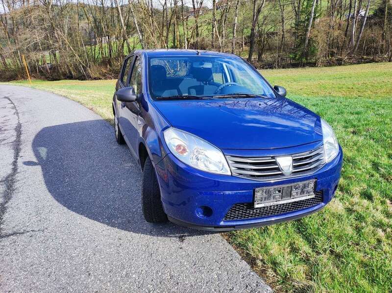 Blau Gebraucht 2008 Dacia Sandero Kleinwagen | 1.150 € (Guter Preis) - Bild 1/4