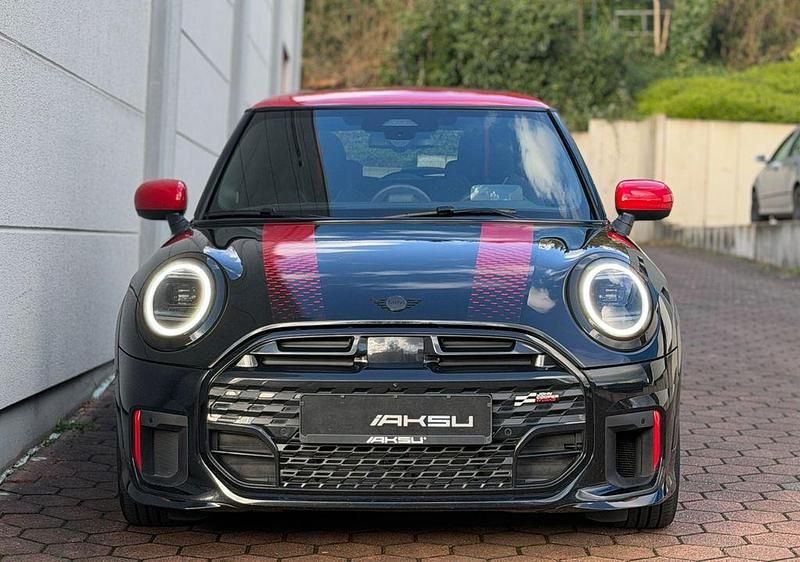 Gebraucht Mini Cooper 169 kW (231 PS) 2025 Schwarz Kleinwagen