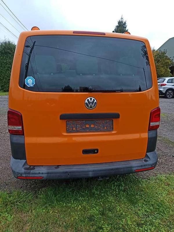Gebraucht VW T5 Comfortline 84 PS (61 kW) 2014 Orange Van