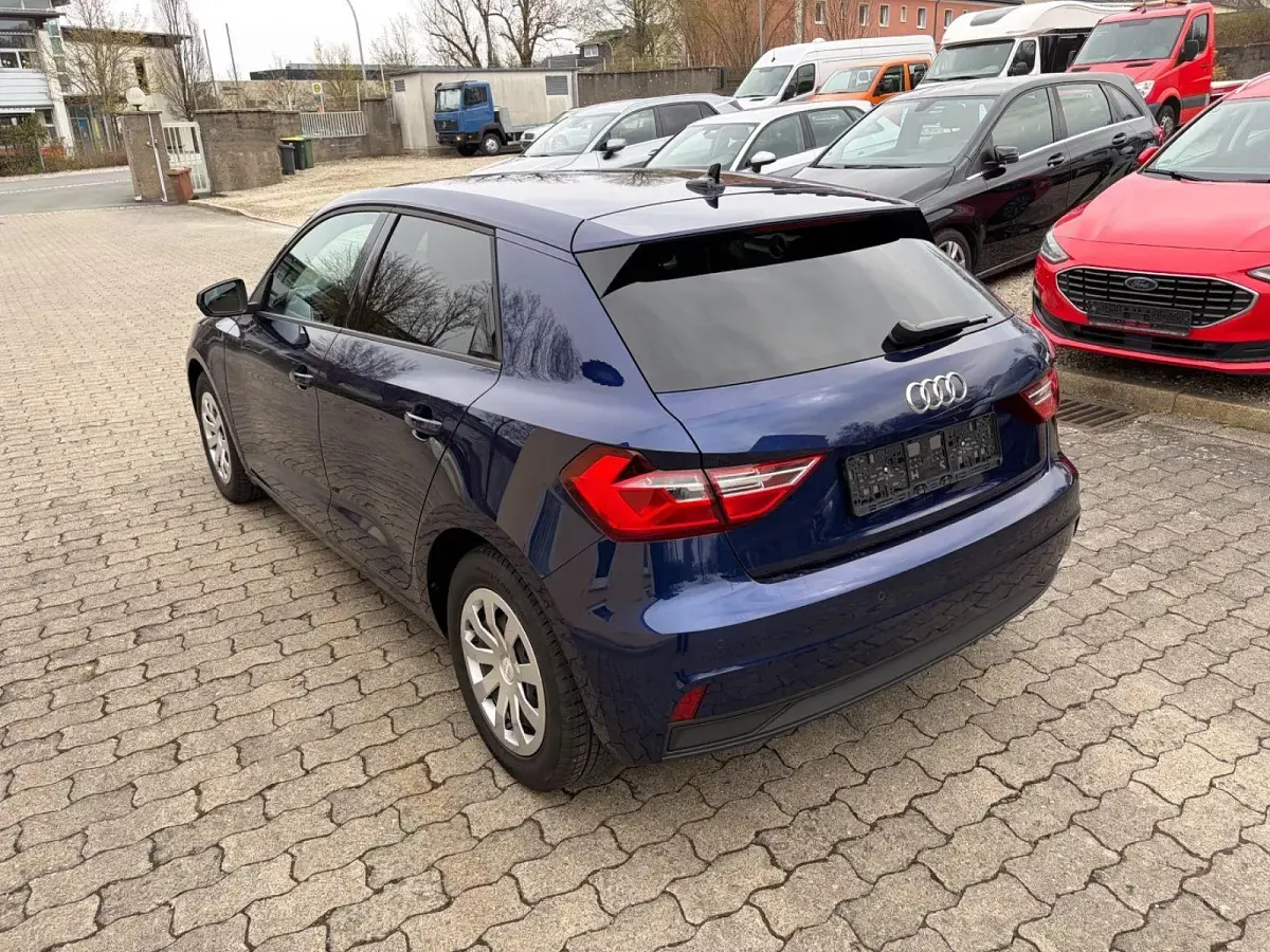 Usata Audi A1 Sportback Advanced 95 CV (69 kW) 2023 Blu Utilitaria