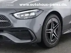 Gebraucht Mercedes C300e Premium 204 PS (150 kW) 2025 Grau Kombi