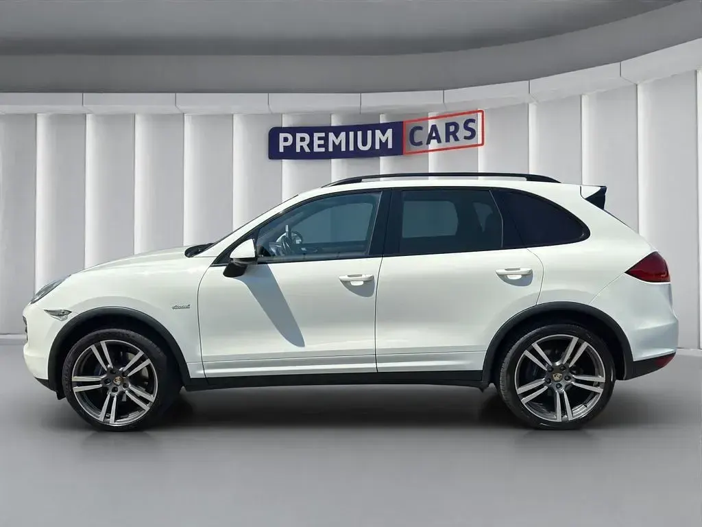 Gebraucht Porsche Cayenne 245 PS (180 kW) 2012 Weiß SUV