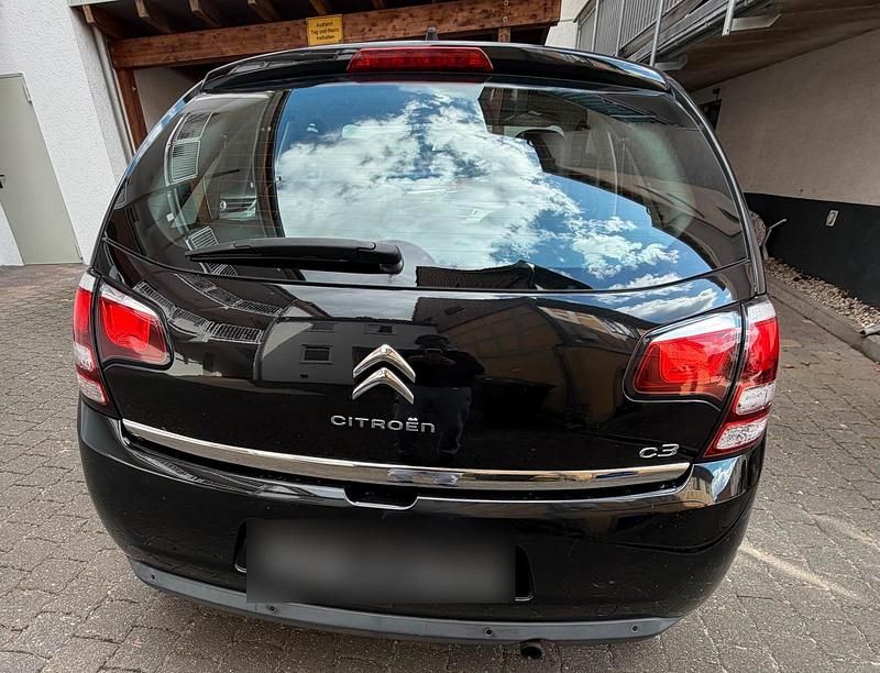 Gebraucht Citroën C3 82 PS (60 kW) 2016 Schwarz Limousine