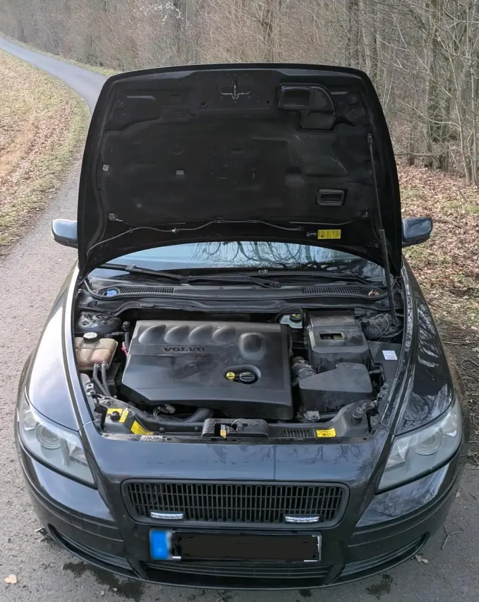Używany Volvo V50 134 KM (98 kW) 2005 Czarny Kombi