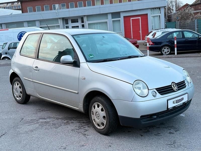 Gebraucht VW Lupo 50 PS (36 kW) 2001 Silber Kleinwagen