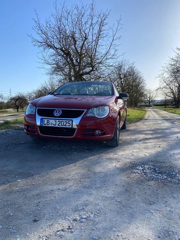Gebraucht VW Eos 116 PS (85 kW) 2007 Rot Cabrio