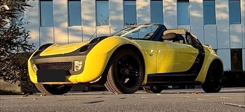 Używany Smart Roadster 82 KM (60 kW) 2003 Żółty Kabriolet