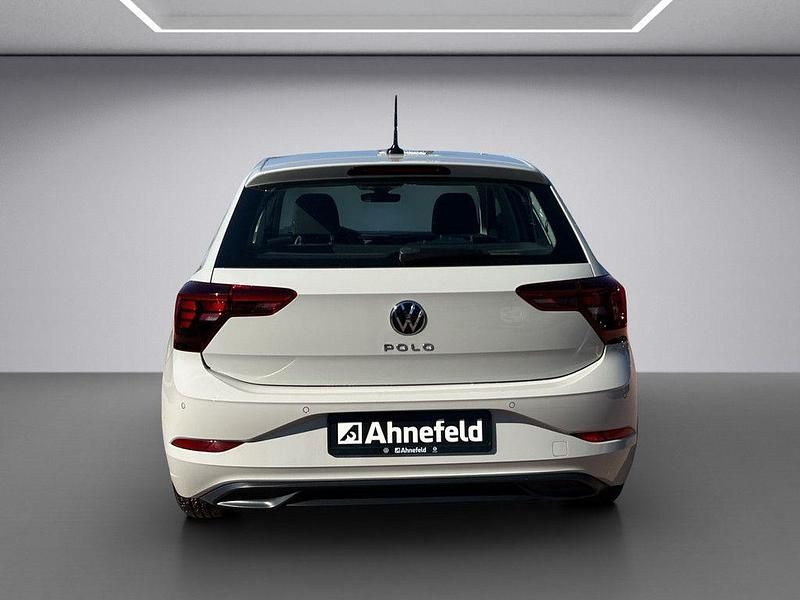 Gebraucht VW Polo Life 80 PS (58 kW) 2023 Grau Kleinwagen