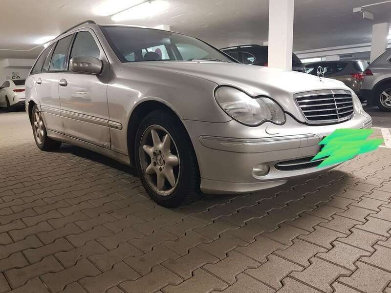 Brillantsilber metalliclack Gebraucht 2001 Mercedes C240 Kombi | 1.150 € (Superpreis) - Bild 1/4
