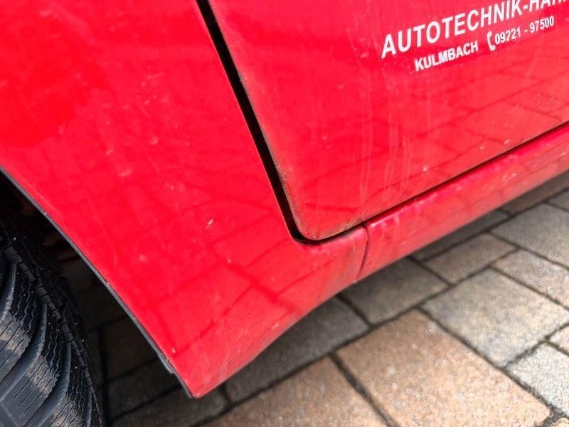 Gebraucht Toyota Yaris Cool 87 PS (63 kW) 2008 Rot Kleinwagen