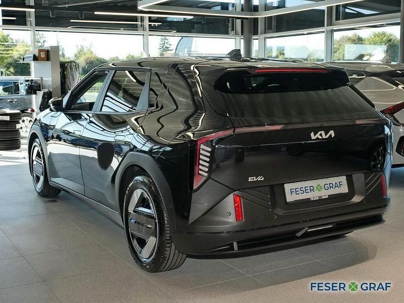 Neu Kia EV4 Earth 150 kW (204 PS) 2026 Schwarz (zilinaschwarz) Limousine