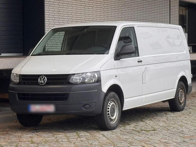 Weiß Gebraucht 2012 VW T5 Van | 4.899 € (Fairer Preis) - Bild 1/4