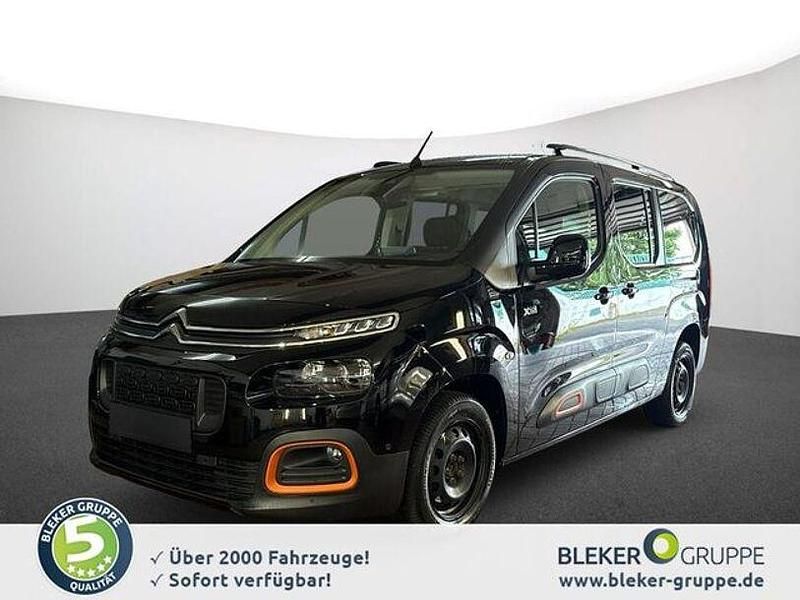 Schwarz Gebraucht 2021 Citroën Berlingo PureTech Van / Kleinbus | 24.490 € (Guter Preis) - Bild 1/4