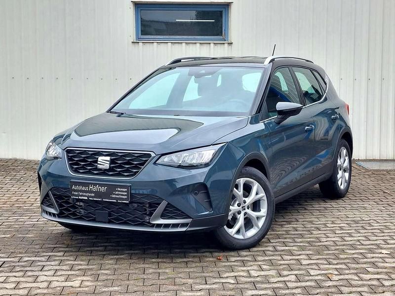Fiord blau Neu 2025 Seat Arona FR SUV | 26.790 € (Guter Preis) - Bild 1/4