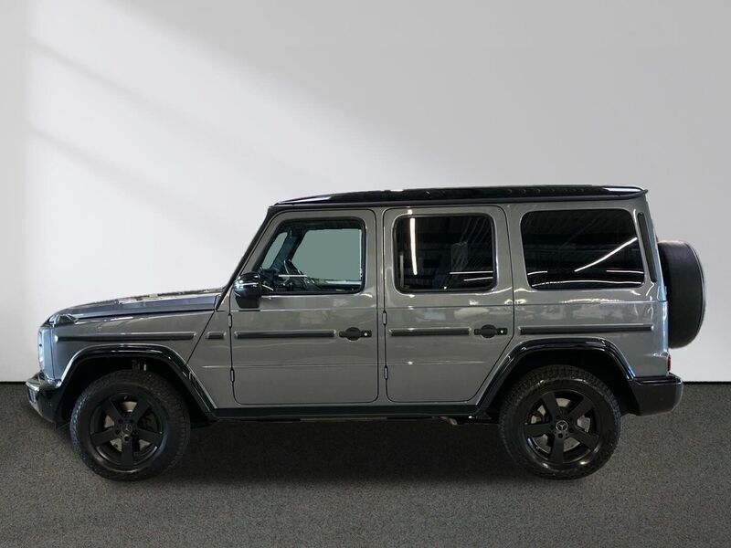 Gebraucht Mercedes G400 Night 330 PS (242 kW) 2021 Grau SUV