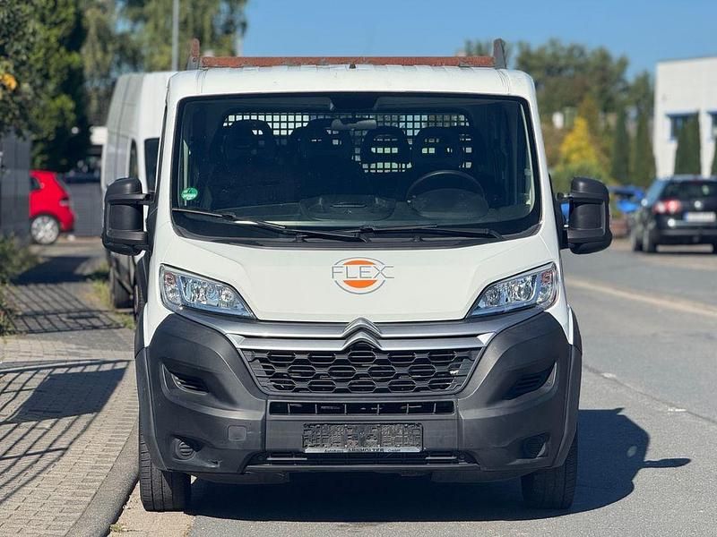 Weiß Gebraucht 2018 Citroën Jumper Van / Kleinbus | 13.950 € (Superpreis) - Bild 1/4