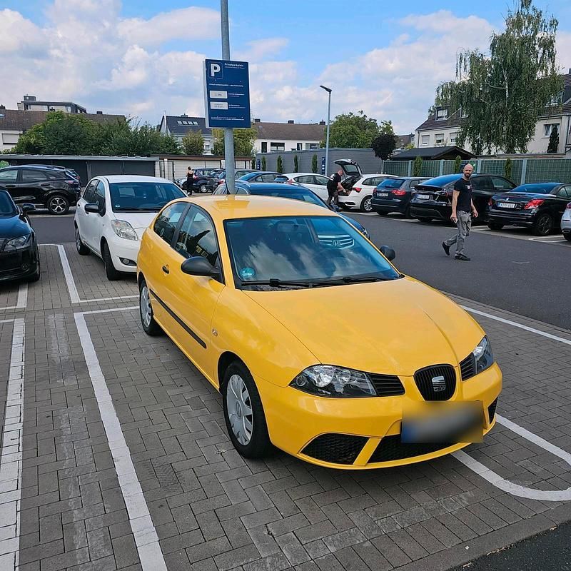 Gelb Gebraucht 2008 Seat Ibiza Kleinwagen | 2.100 € (Superpreis) - Bild 1/4