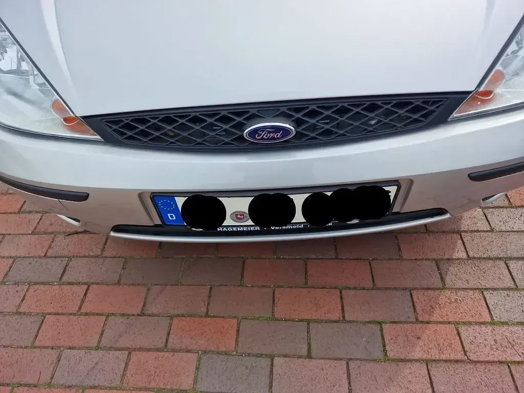 Brugt Ford Focus 75 HK (55 kW) 2002 Sølv Sedan