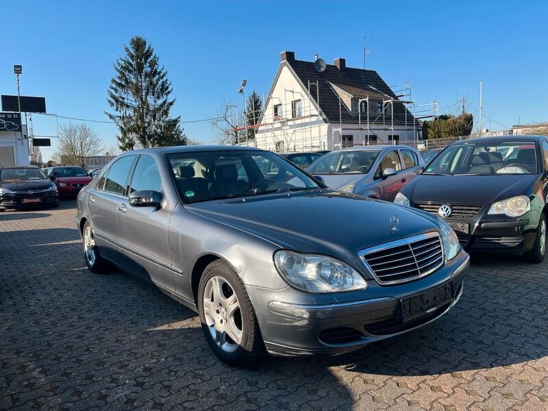 Grau Gebraucht 2005 Mercedes S430 Limousine | 4.450 € - Bild 1/4