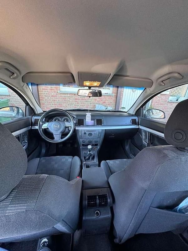 Gebraucht 2002 Opel Vectra GTS Limousine | 1.500 € (Fairer Preis) - Bild 1/4