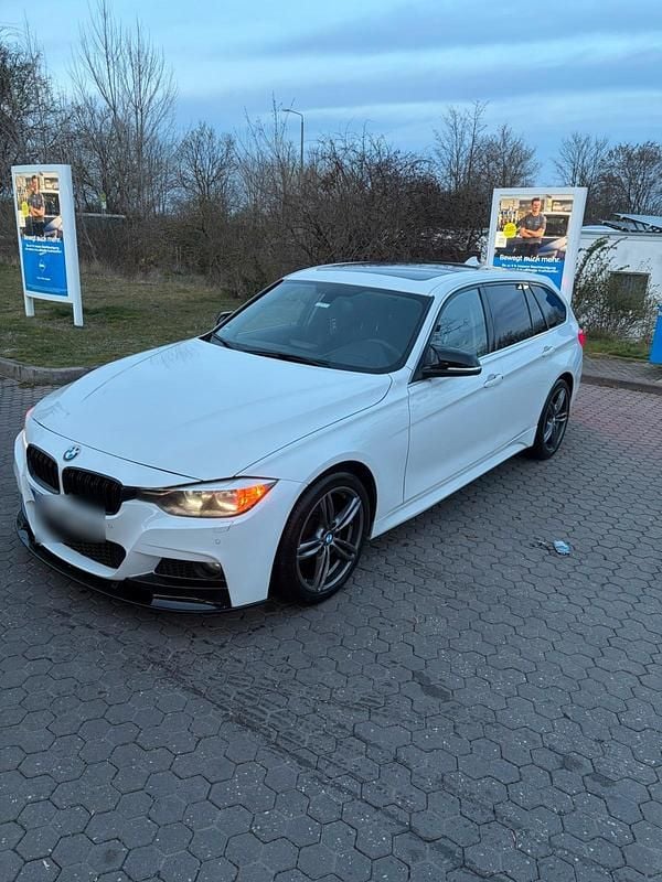Gebraucht BMW 318 150 PS (110 kW) 2015 Weiß Kombi