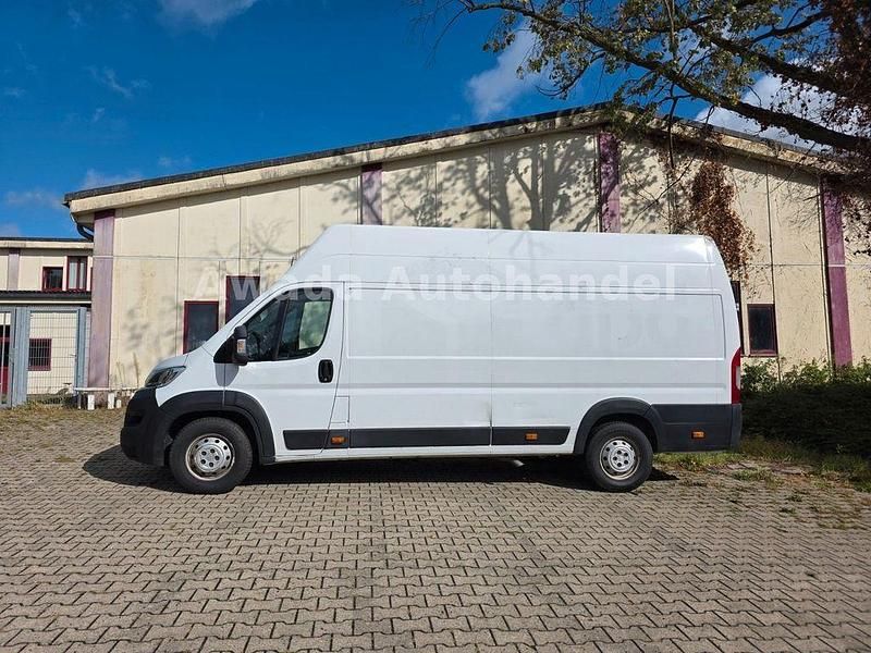 Weiß Gebraucht 2021 Citroën Jumper Van / Kleinbus | 13.500 € (Superpreis) - Bild 1/4