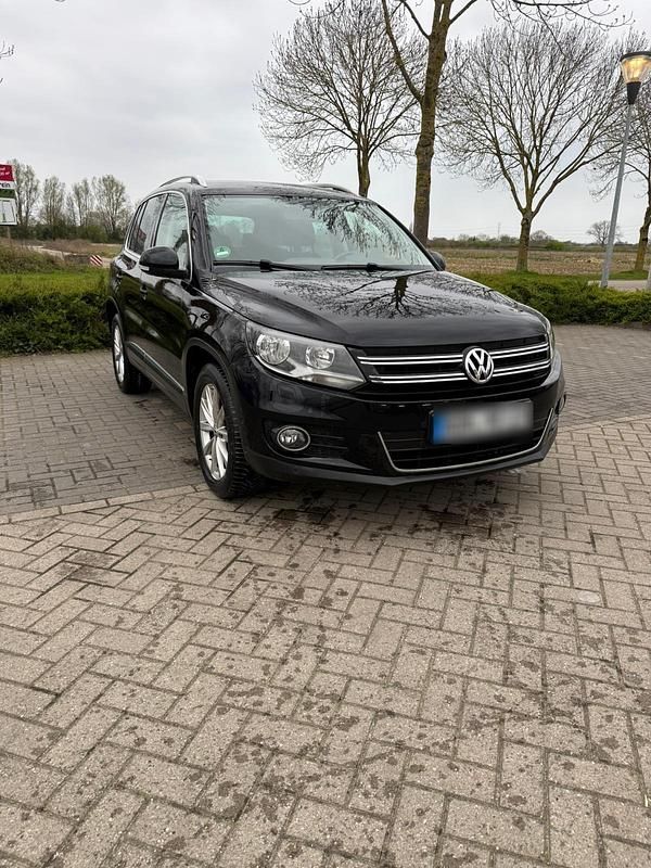 Gebraucht VW Tiguan 140 PS (102 kW) 2013 Schwarz SUV