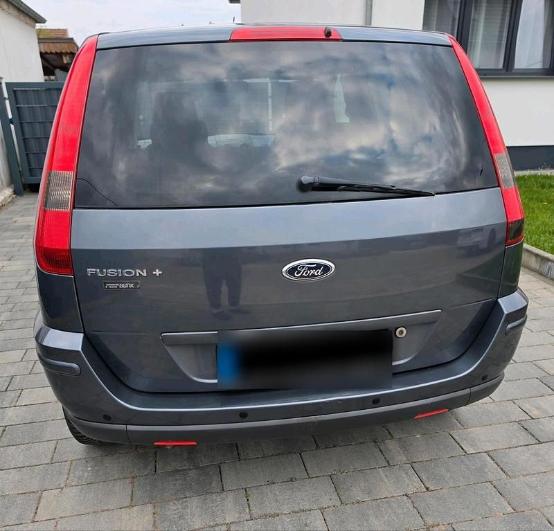 Gebraucht Ford Fusion 80 PS (58 kW) 2005 Grau Kleinwagen