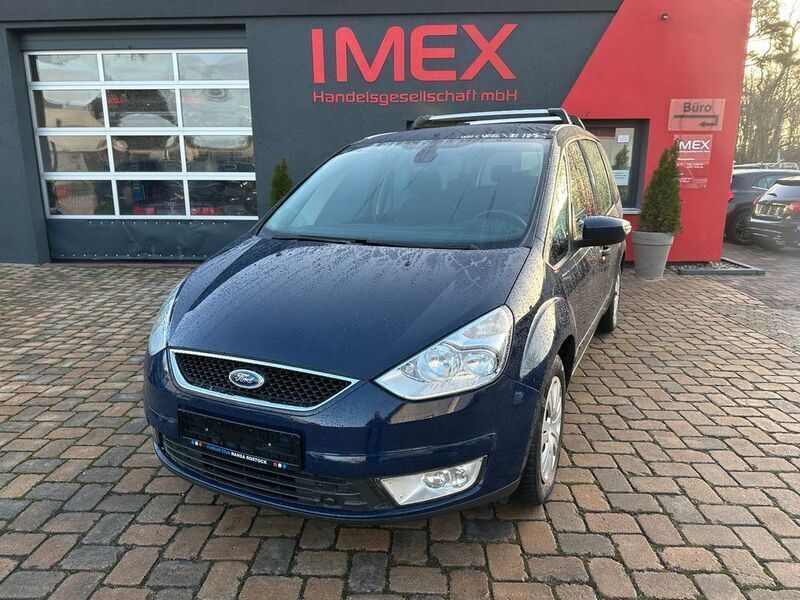 Blau Gebraucht 2010 Ford Galaxy Van / Kleinbus | 5.990 € (Fairer Preis) - Bild 1/4