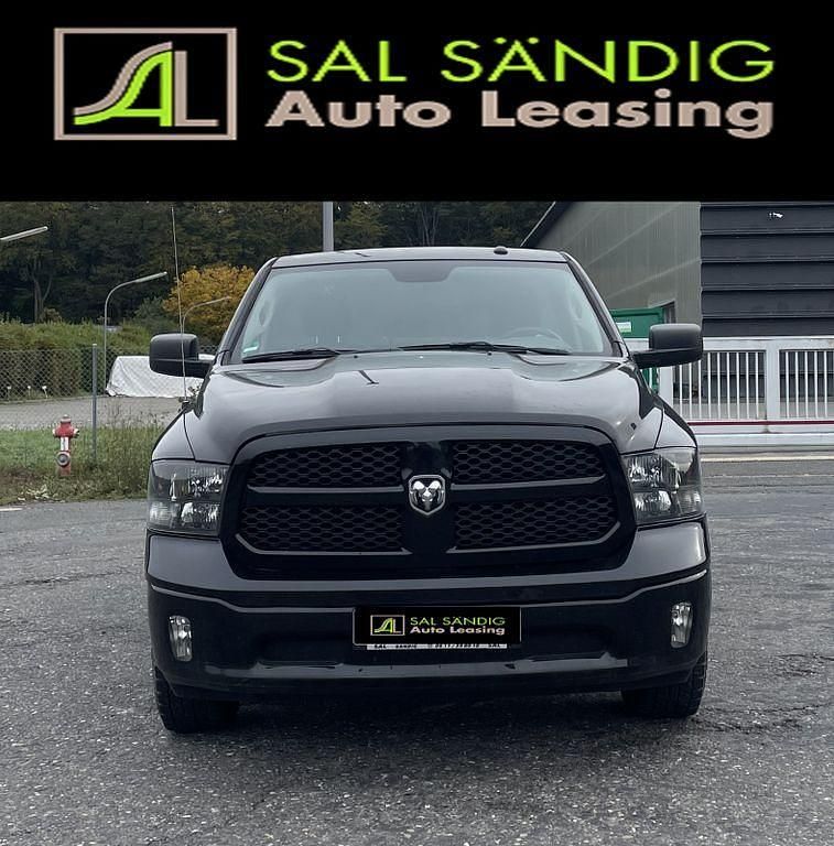 Second-hand Dodge Ram 309 CP (227 kW) 2019 Negru Pickup