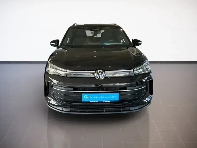 Gebraucht VW Tiguan Goal 150 PS (110 kW) 2024 Deep black perleffekt SUV