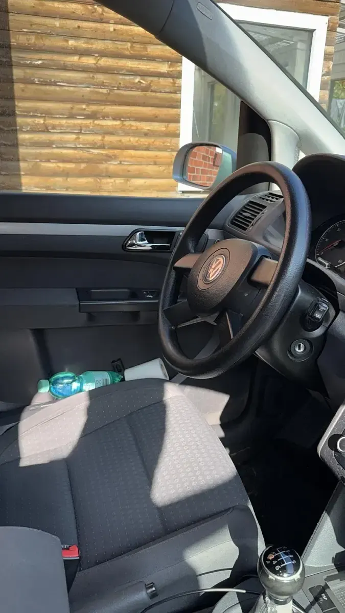 Gebraucht VW Touran 105 PS (77 kW) 2005 Silber Van / Kleinbus