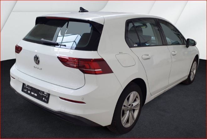 Gebraucht VW Golf VIII 116 PS (85 kW) 2024 Pure white Limousine