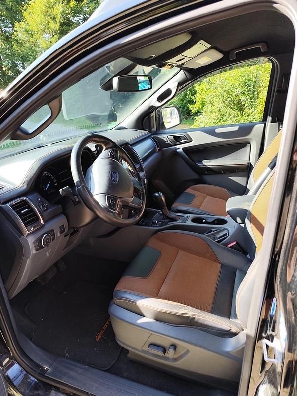 Gebraucht Ford Ranger Wildtrack 212 PS (155 kW) 2014 Schwarz Pickup