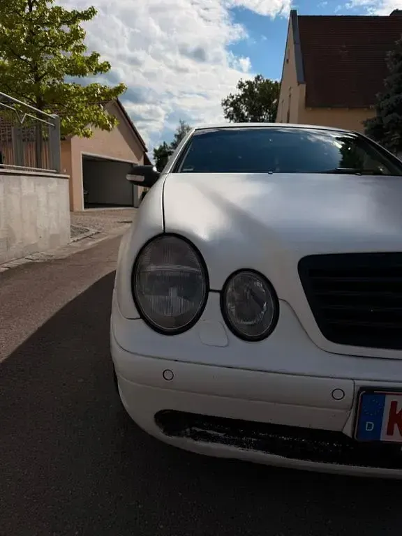 Gebraucht Mercedes CLK430 Elegance 280 PS (205 kW) 2001 Weiß Coupé