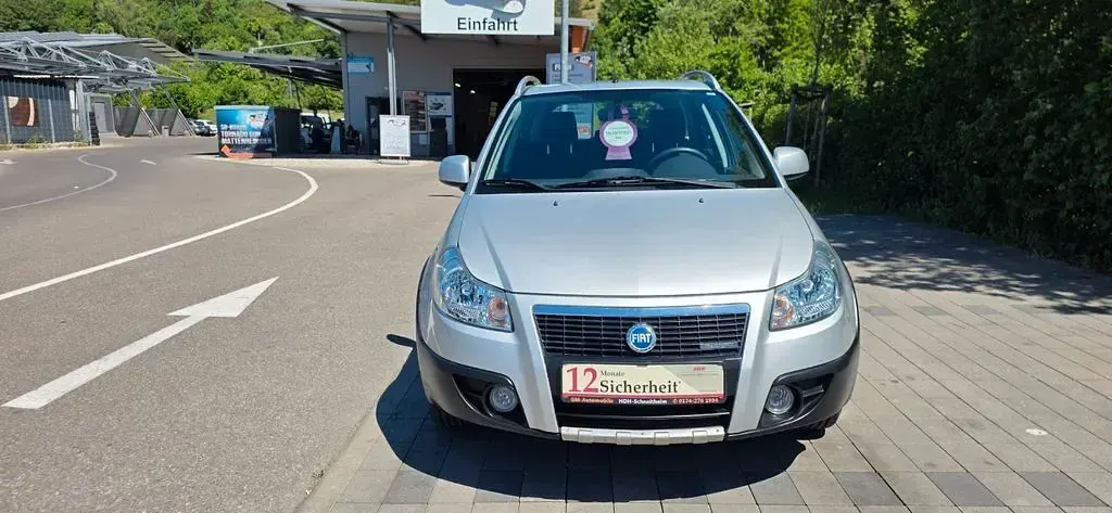 Gebraucht Fiat Sedici Emotion 120 PS (88 kW) 2008 Silber SUV