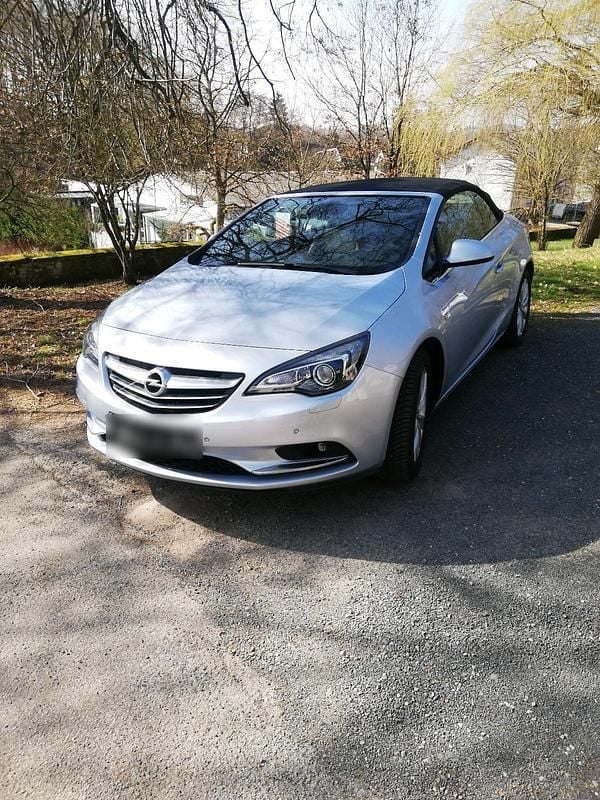 Gebraucht Opel Cascada 136 PS (100 kW) 2019 Silber Cabrio