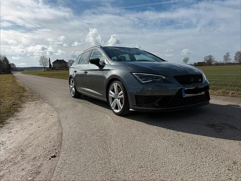 Gebraucht Seat Leon ST CUPRA 290 PS (213 kW) 2016 Grau Kombi