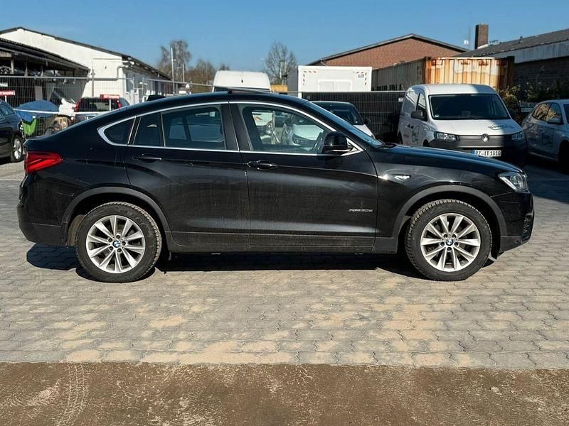 Gebraucht BMW X4 Advantage 258 PS (189 kW) 2016 Schwarz SUV
