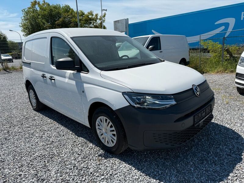 Gebraucht VW Caddy 102 PS (75 kW) 2022 Weiß Van / Kleinbus