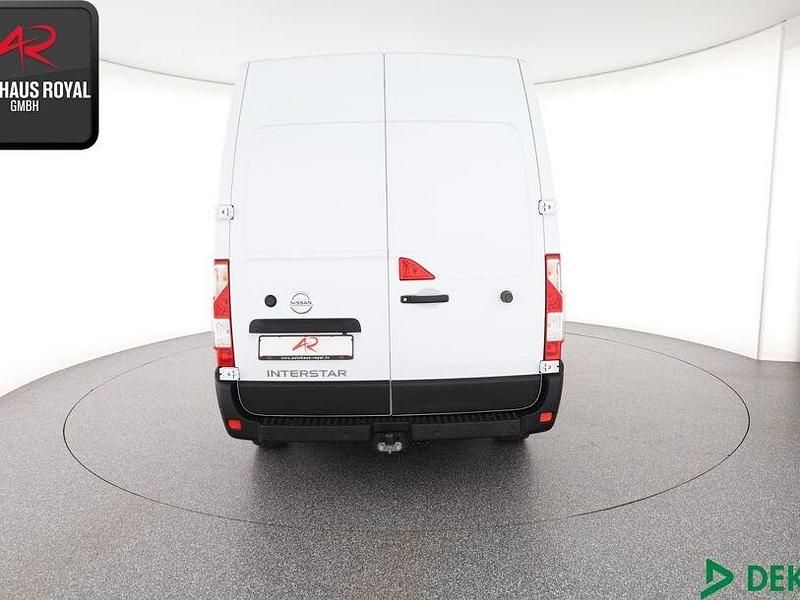 Gebraucht Nissan Interstar 150 PS (110 kW) 2023 Weiß Van