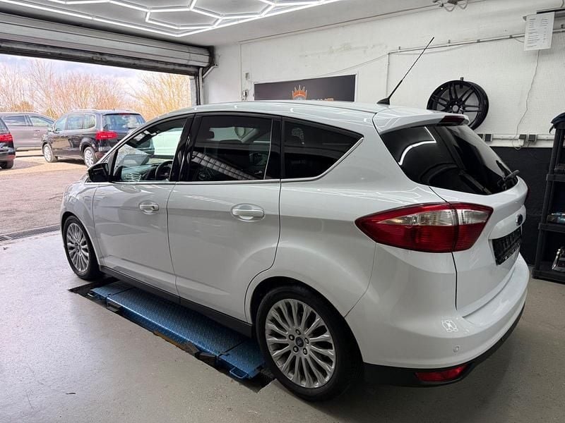 Gebraucht Ford C-MAX Titanium 150 PS (110 kW) 2012 Weiß Van / Kleinbus