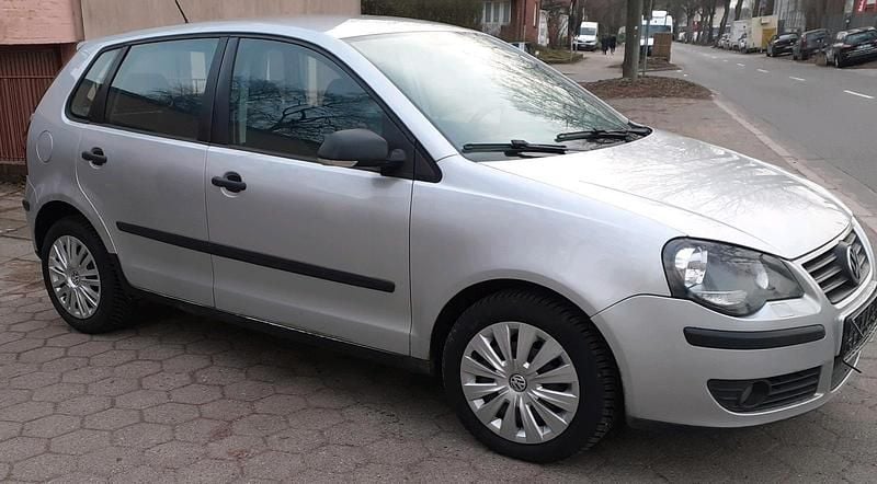 Gebraucht VW Polo 54 PS (39 kW) 2007 Silber Kleinwagen