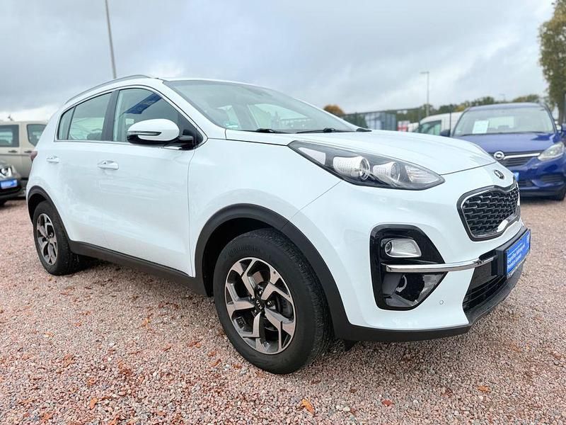 Weiß Gebraucht 2020 Kia Sportage Vision SUV | 15.999 € (Superpreis) - Bild 1/4