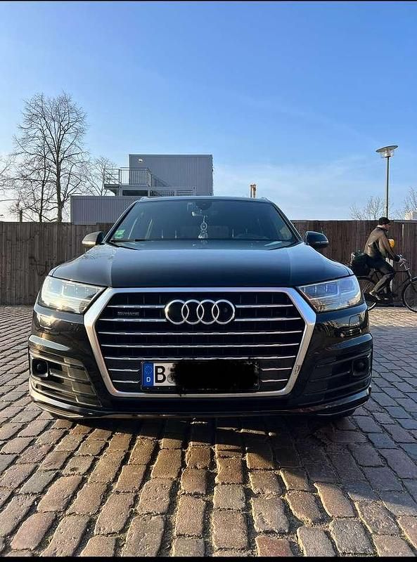 Schwarz Gebraucht 2015 Audi Q7 S-Line SUV | 23.000 € (Guter Preis) - Bild 1/4