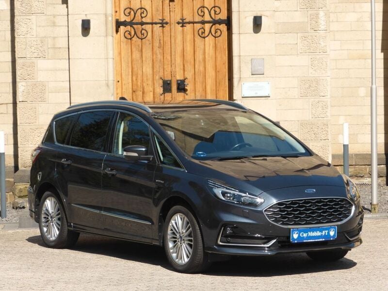 Blau Gebraucht 2023 Ford S-MAX Vignale Van / Kleinbus | 34.800 € (Superpreis) - Bild 1/4