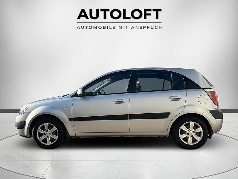 Gebraucht Kia Rio EX 97 PS (71 kW) 2009 Silber Kleinwagen