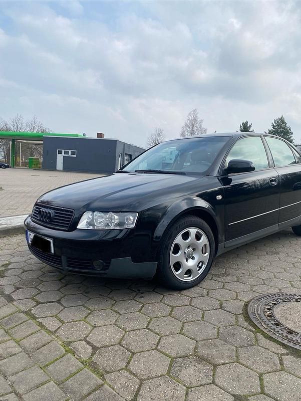 Gebraucht Audi A4 130 PS (95 kW) 2002 Schwarz Limousine