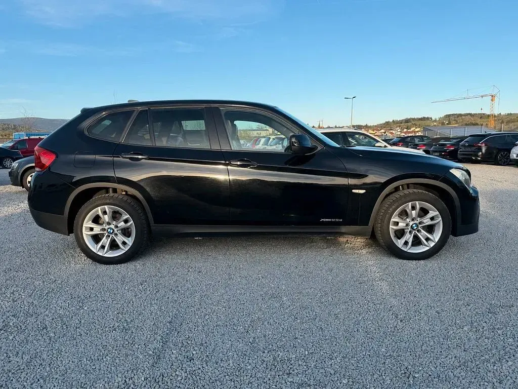 Usado BMW X1 177 CV (130 kW) 2010 Negro SUV