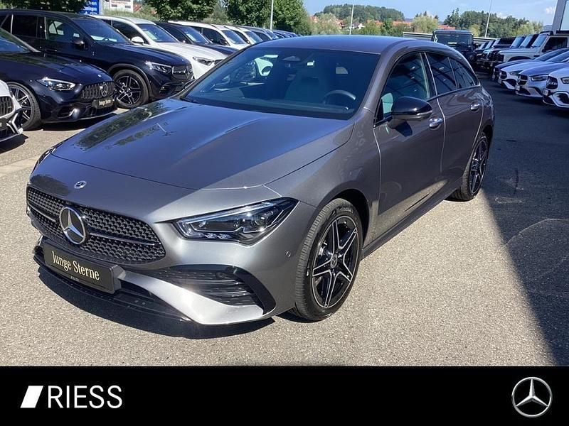 Metalliclack mountaingrau Gebraucht 2024 Mercedes CLA250e Shooting Brake AMG Kombi | 34.250 € (Fairer Preis) - Bild 1/4